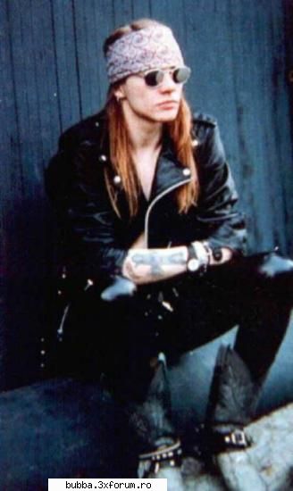 Guns n' Roses - Axl Rose...unul dintre cei mai tari front-mani - <|Muzica Voastra - AICI!|>