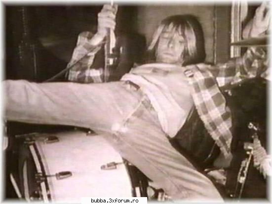 in ce hal a fost gasit mort kurt :( kurt cobain
